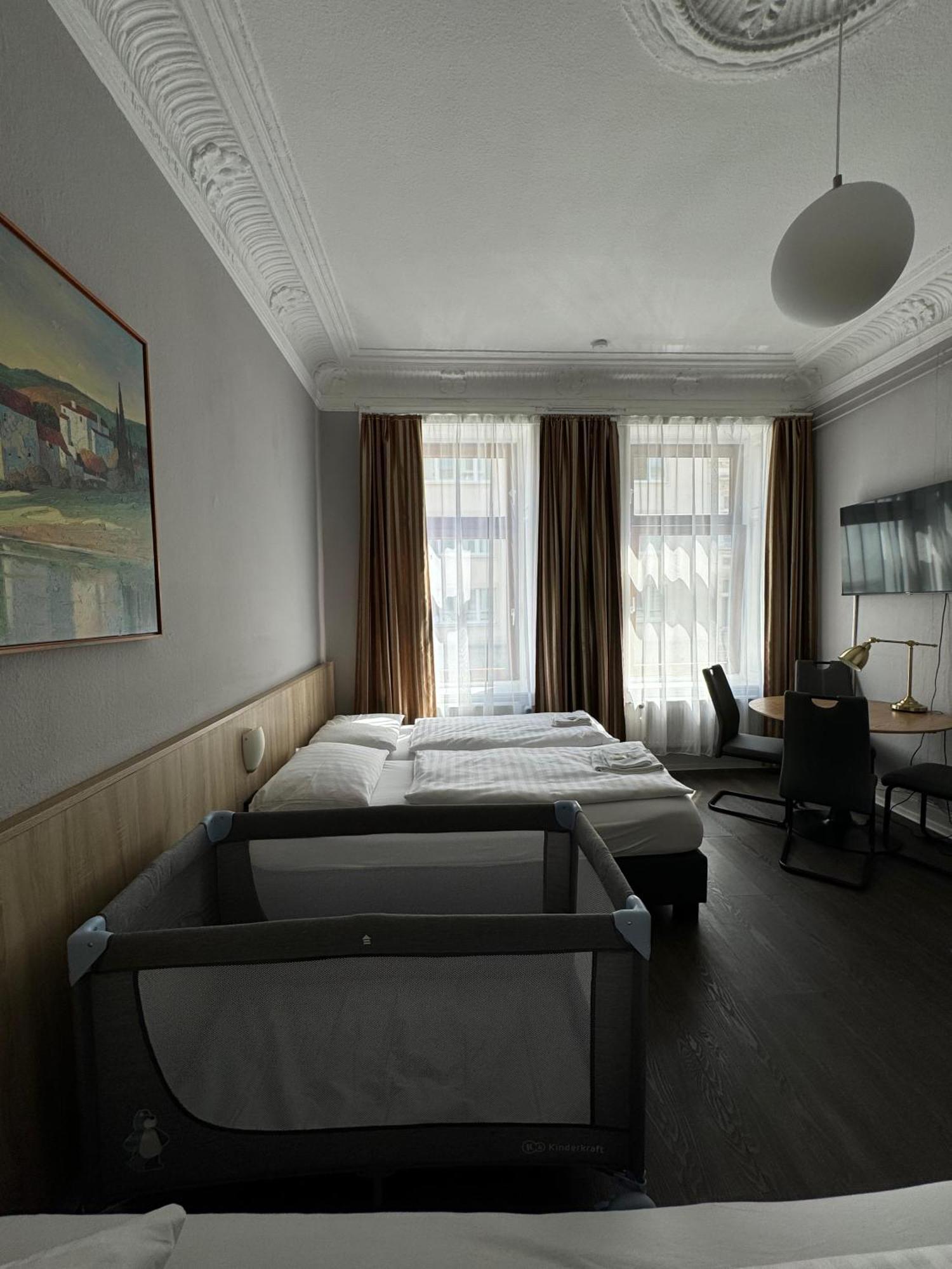 Kieler Hof Am Hauptbahnhof - Station Hotel Amburgo